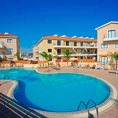 Stay Kyklades Resort & Spa Paralimni Luaran gambar